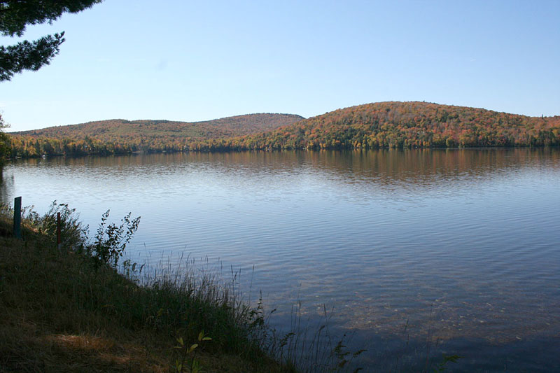 Sainte-Christine s’oppose à l’annexion de sa partie du lac Simon avec Saint-Léonard