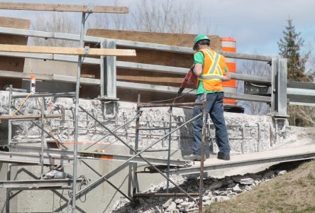 Travaux majeurs sur un pont d’étagement de la 40 à Cap-Santé