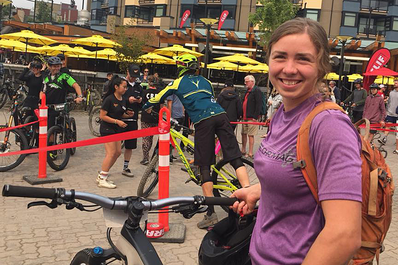 Jennifer Mc Hugh championne en vélo de montagne