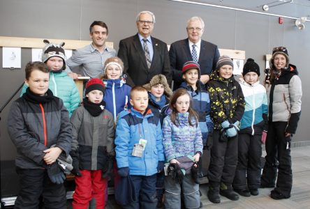 Les enfants disent «oui» au camp de la relâche