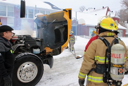 Exercice d’évacuation d’un autobus en feu