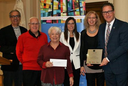 Neuville gagne un autre prix pour sa bibliothèque