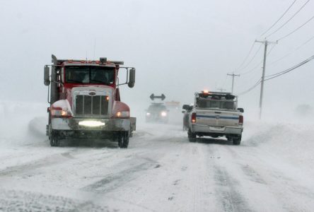 Le mauvais temps cause accidents et fermeture de routes