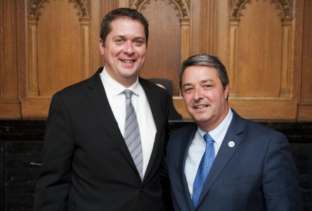 Joël Godin toujours au cabinet fantôme