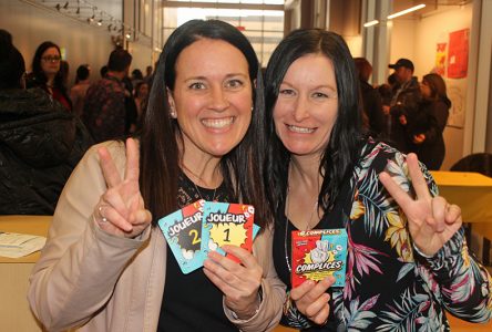 Deux amies complices créent un jeu