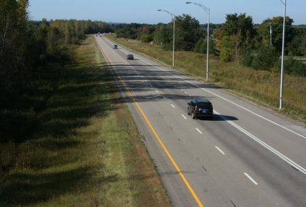 Asphaltage sur l’autoroute 40 à Deschambault-Grondines