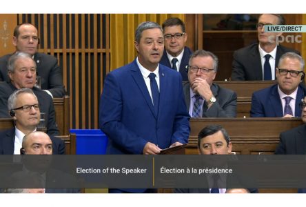 Le député Joël Godin reste sur sa banquette