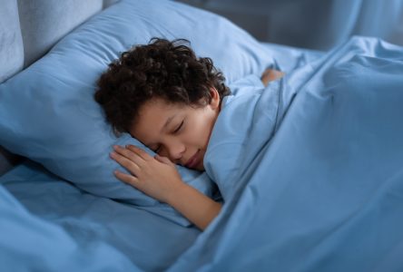 Comment instaurer une routine du soir apaisante pour les enfants ?