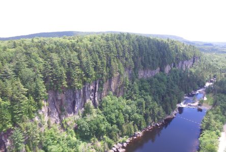 Parc naturel régional de Portneuf  : « Cultiver la forêt comme le ferait un grand-père pour ses petits-enfants » 