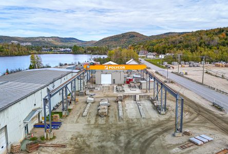 Fermeture de l’usine de Polycor à Rivière-à-Pierre