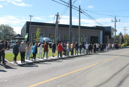 Une foule monstre pour l’Inauguration de la caserne incendie de Donnacona